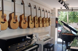 İstanbul, Bağdat Cad. Mağazası, Fotoğraf: (2/3)