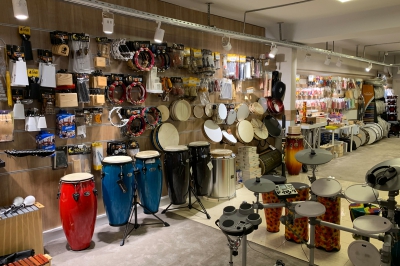 İstanbul, Beyoğlu (Tünel) Davul & Perküsyon Mağazası, Fotoğraf: (4/9)