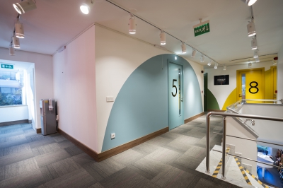 İstanbul, Etiler Akademi & Mağazası, Fotoğraf: (9/10)