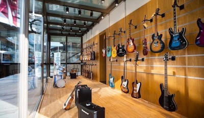 İstanbul, İstMarina AVM Mağazası, Fotoğraf: (10/10)