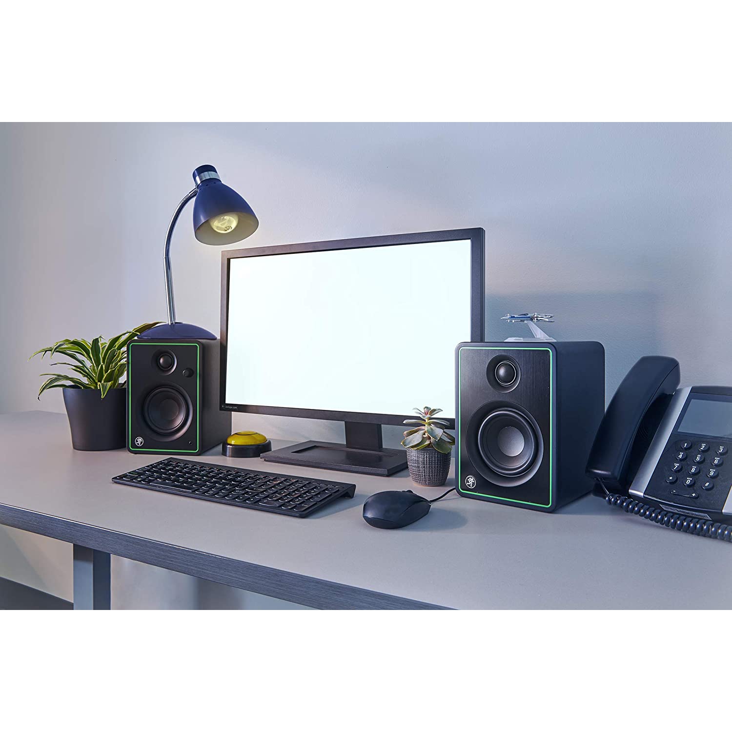 Mackie CR5-X 5 Inch Multimedia Stüdyo Monitörü (Çift) | doremusic