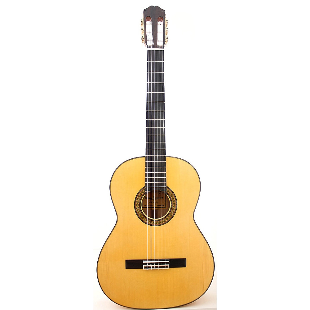 Raimundo 145 on sale flamenco guitar